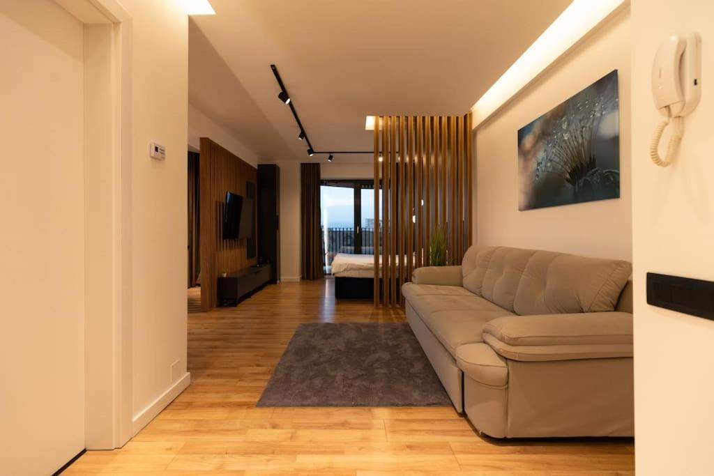 Apartment Nest Azure *
